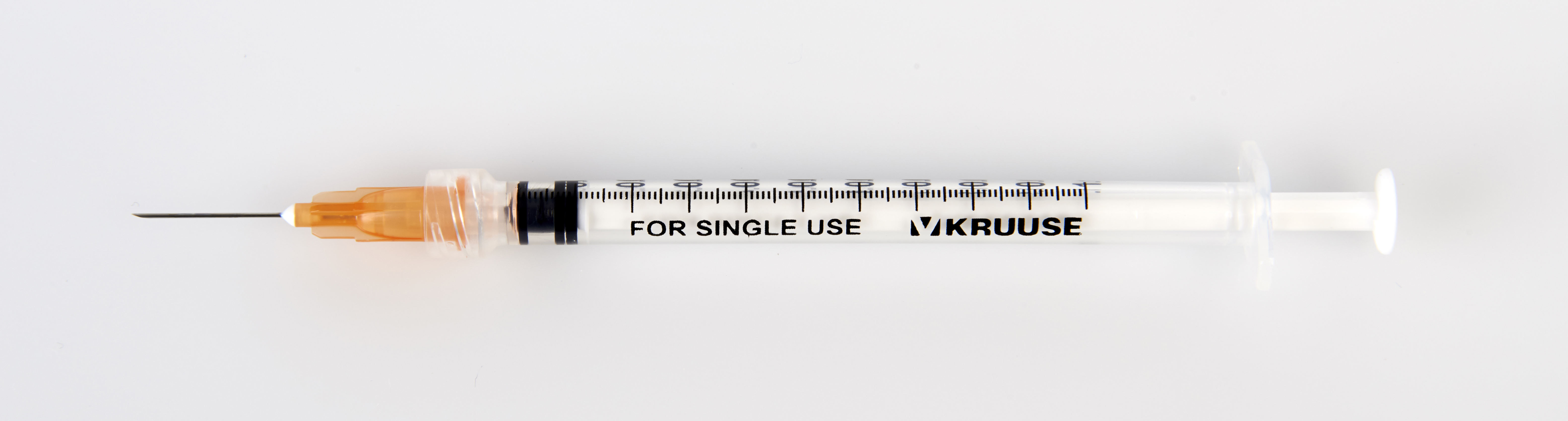 KRUUSE Disposable Syringe With Needle, 3-comp., 1 ml, luer lock, 25G x 5/8, 0.5 x 16 mm, 100/pk